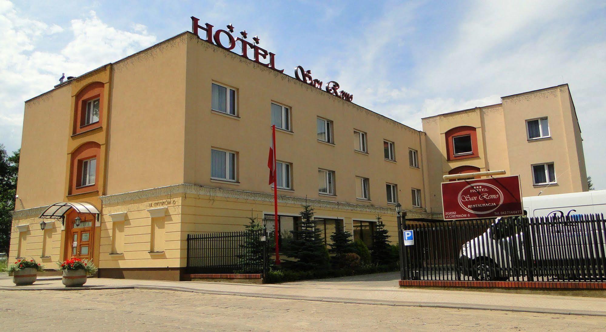 Hotel San Remo Zgierz Buitenkant foto
